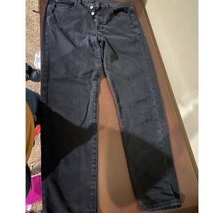 American eagle mom jeans